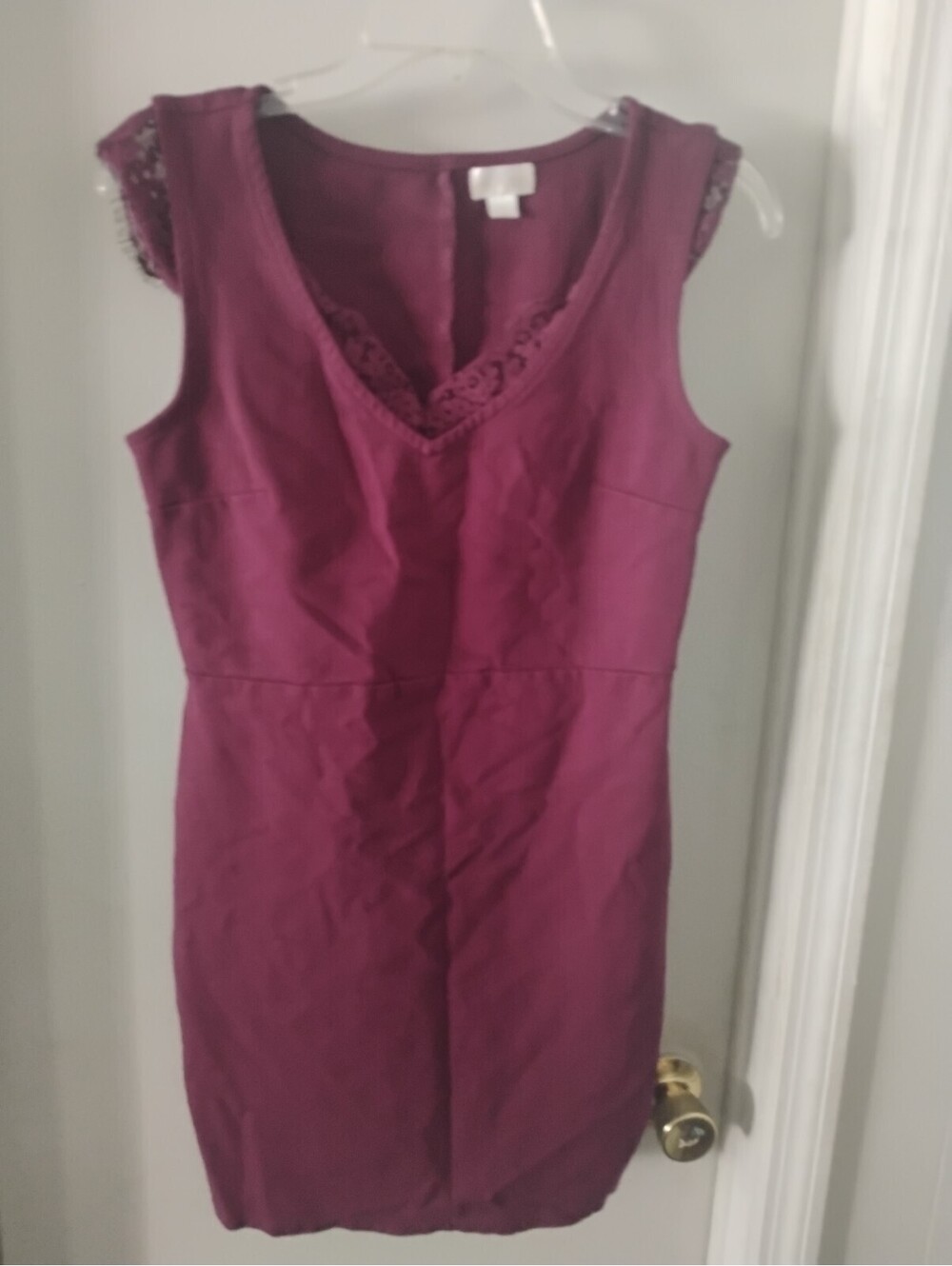 Decree Burgundy Sleeveless Lace Trim Sheath Dress Size 6